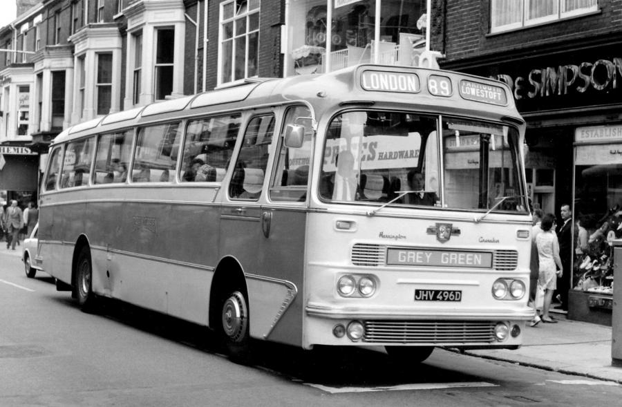  Leyland Leopard PSU3/3R Harrington Grenadier (C45F) 1966 года  (фото 1 из 1)
